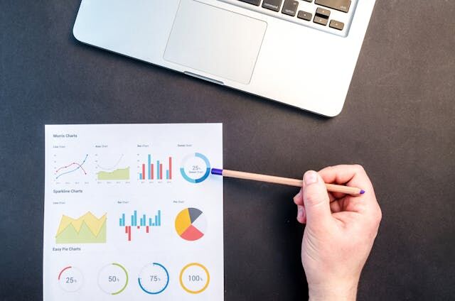 Crafting SEO Strategies for B2B Success